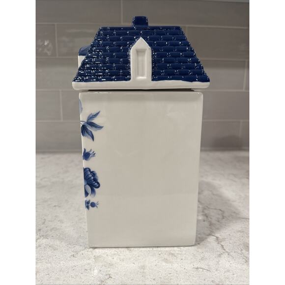 NEW Ceramic COOKIE JAR Blue White Floral Chinoiserie Vintage House Design Cute!! - Picture 3 of 12